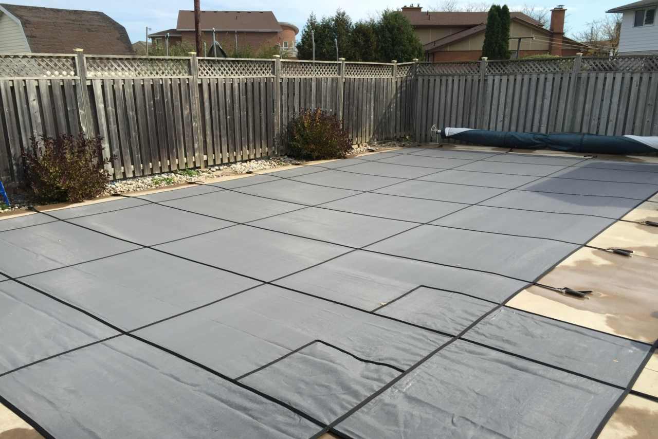 Safety Covers in Niagara Region
